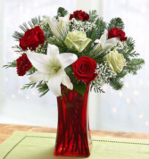 Holiday Magic Arrangement