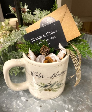 Holiday Mug & Gift Card  in Wayne, NE | Bloom & Grace