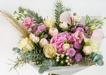 Holiday Pink Wrapped Bouquet