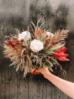 Holiday Spice Centerpiece in Iowa City, IA | Every Bloomin' Thing Holiday Spice Centerpiece in Iowa City, IA | Every Bloomin' Thing