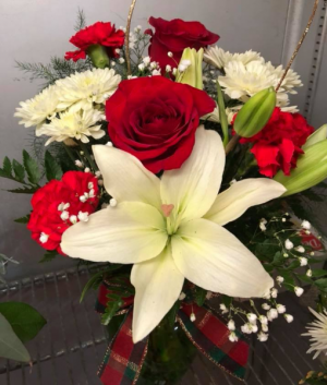 Holiday Splendor Custom Arrangement 