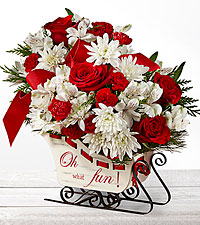 Holiday Traditions Sleigh Christmas Arrangement