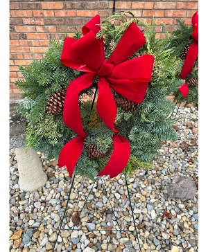Holiday Wreath On Easel  christmas 