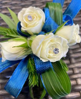 Hollie and Pine's Mystic Sea Corsage 