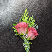 Hollie and Pine's Spray Rose Boutonniere 