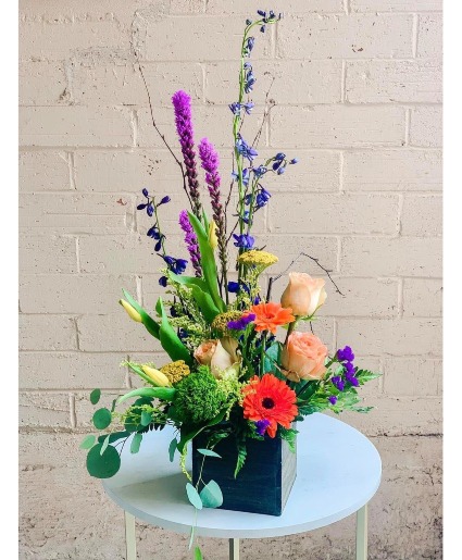Boxed Vase Fresh Arrangement Hollie's Boxed Vase Flower Special #3
