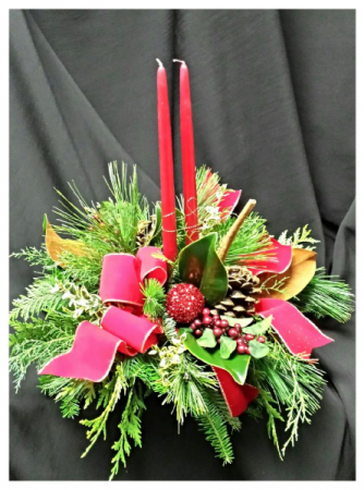 Holly Green centerpiece