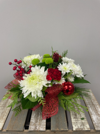 Home For Christmas   in Etobicoke, ON | THE POTTY PLANTER FLORIST