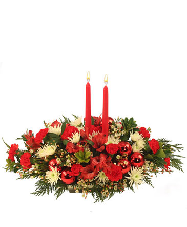 Home for Christmas Centerpiece in Modesto, CA | JANET'S FLOWERS & WEDDING CHAPEL