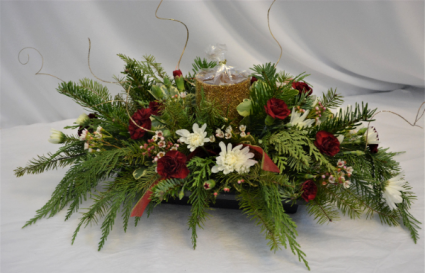 GOLDED GLOW CANDLE CENTER PIECE FRESH FLOWER ARRANGEMENT