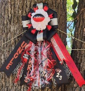 Homecoming Mum - Medium