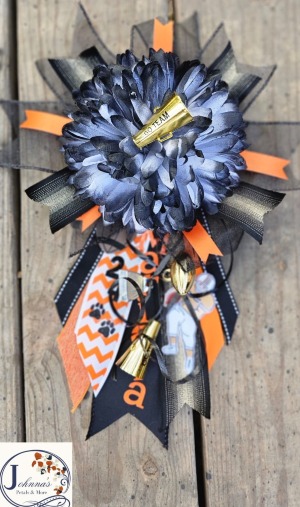 Homecoming Mum - Medium (for our littles) 