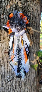 Homecoming Mum - Small 