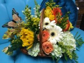 HOMETOWN FRESH Butterfly Basket
