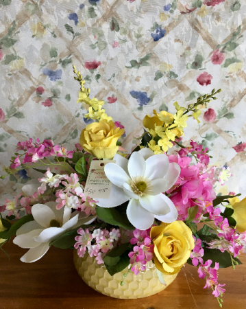 Honeybee Silk Artifiscial Arrangement