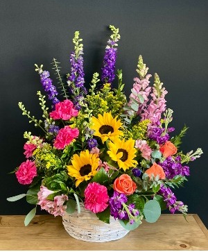 Honor with Color Sympathy Basket 