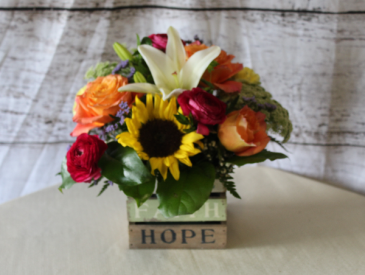 Hope wooden Box in Stevensville, MT | WildWind Flowers