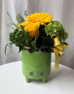 Hoppy for You!!! Ceramic Frog Vase Arrangement 
