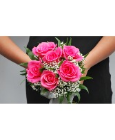 Hot Pink Roses Handheld Bouquet