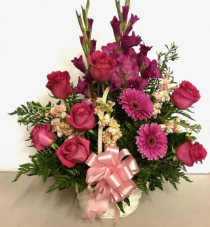 Hot Pink Sympathy Basket Funeral Basket in Decatur, TX | A RAY OF FLOWERS Hot Pink Sympathy Basket Funeral Basket in Decatur, TX | A RAY OF FLOWERS