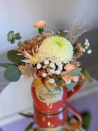 Huckleberry mug coral Fresh cut with keepsake