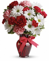 Hugs And Kisses Bouquet With Red Roses Hugs And Kisses Bouquet With Red Roses
