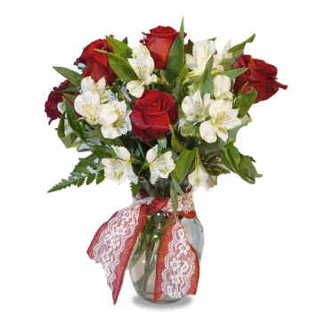 Hugs and Kisses Fresh cut in Vase