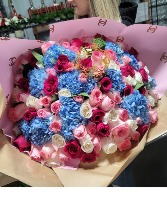 hydraenga mix bouquet 
