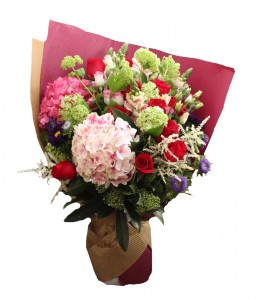 Hydrangea mix cut flowers bouquet Presentation style bouquet