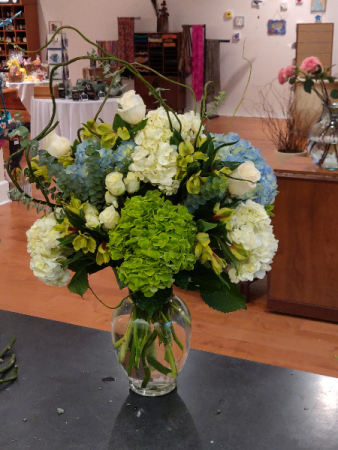 Hydrangea & Roses Custom