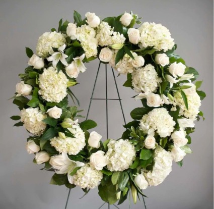 Tranquil Peace Standing Wreath