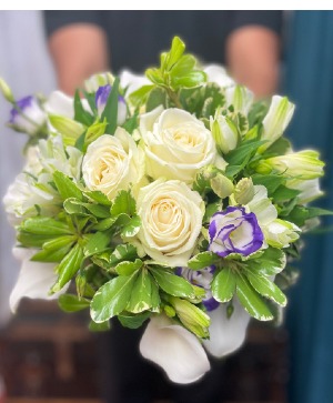 I Dream of You Hand-tie Bouquet