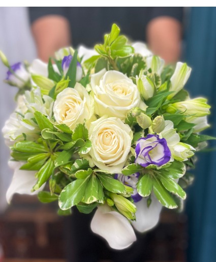 I Dream of You Hand-tie Bouquet
