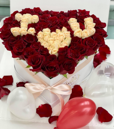 I HEART YOU - SUPREME FRESH-CUT ROSES
