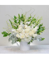 I love white roses and orchids !  