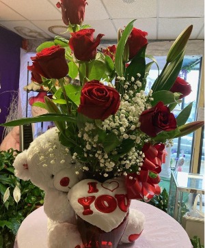 I Love You Bear w/Roses and Lilies 