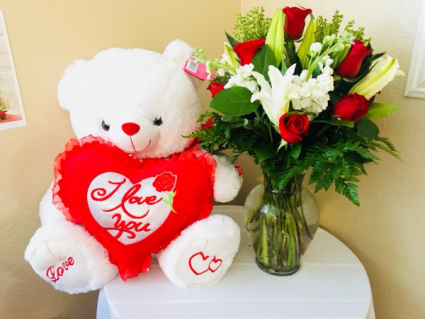 I Love You Forever Valentine S Day Special In Lancaster Ca Gonzalez Flower Shop