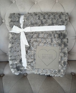 I love you Mom blanket 