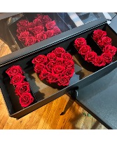 "I ❤️ U" Preserved Roses Box 