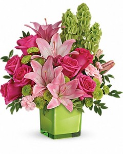 In Love With Lime Bouquet in Jasper, TX | BOBBIE'S BOKAY FLORIST In Love With Lime Bouquet in Jasper, TX | BOBBIE'S BOKAY FLORIST