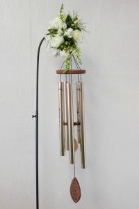 In Loving Memory Chime Wind chime with fresh flowers