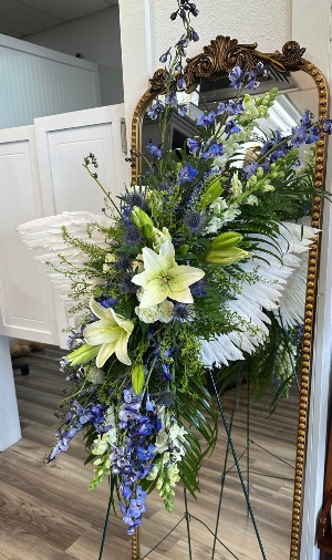 In the Arms of Angels Fresh Easel Spray