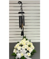 A Seasonal Garden Wind Chimes with Stand & Flowers