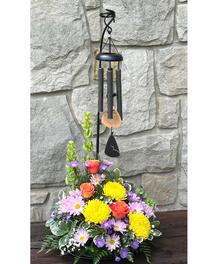 A Seasonal Garden and Chimes Wind Chimes, Flowers & Stand