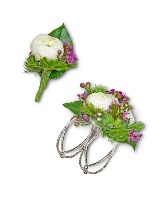 Intrinsic Corsage and Boutonniere Set Prom