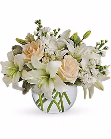 Isle Of White  in Kanata, ON | Brunet Florist