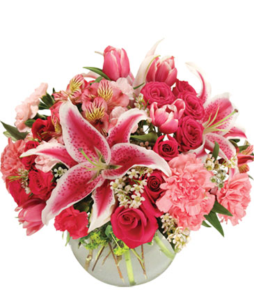 Isn't It Romantic... Arrangement in Newark, OH | JOHN EDWARD PRICE FLOWERS & GIFTS