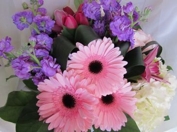 ISN'T SHE LOVELY Floral Bouquet  in Woodbridge, ON | PRIMAVERA FLOWERS & MORE LTD.