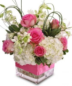 So Pretty in Pink Vase arrangment