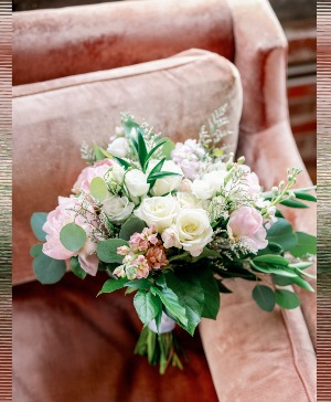 Ivory and blush bridal bouquet wedding flowers